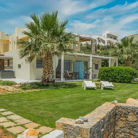 Holiday home Junior By The